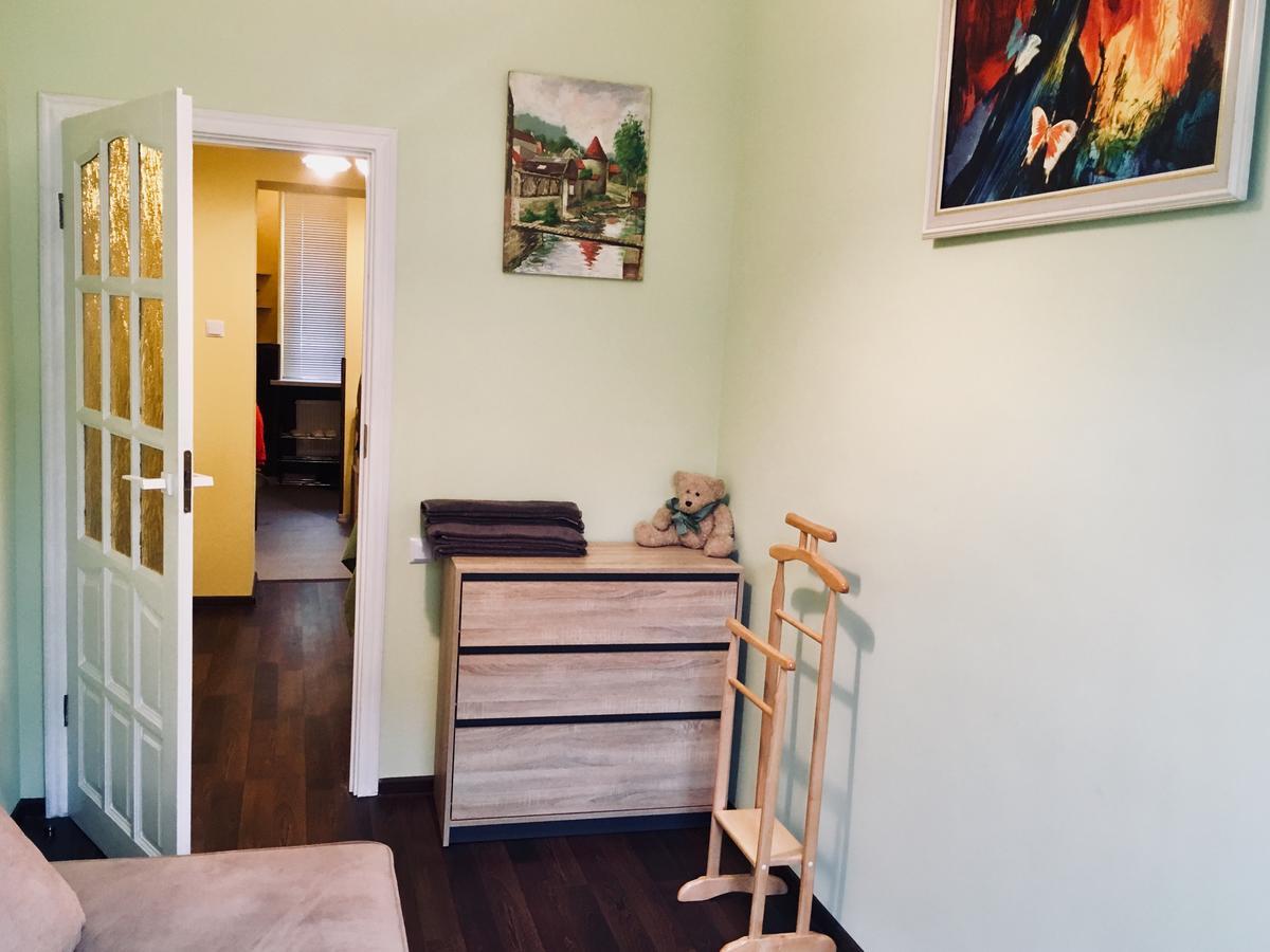 Modern Chaikovskogo Apartment Lviv Eksteriør bilde