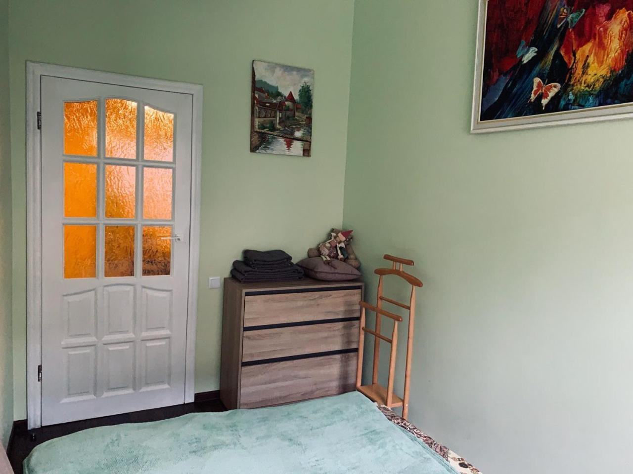 Modern Chaikovskogo Apartment Lviv Eksteriør bilde