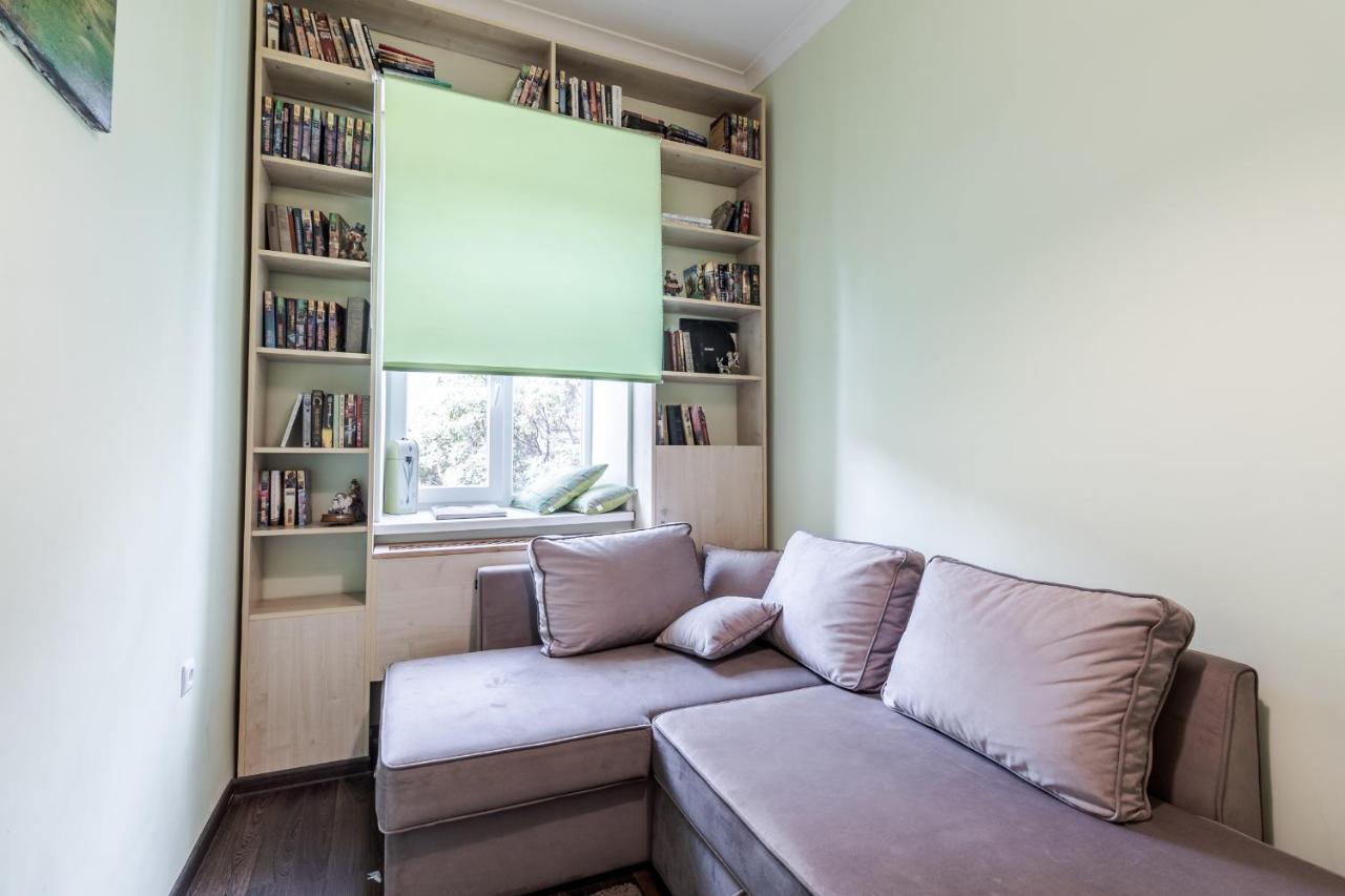 Modern Chaikovskogo Apartment Lviv Eksteriør bilde